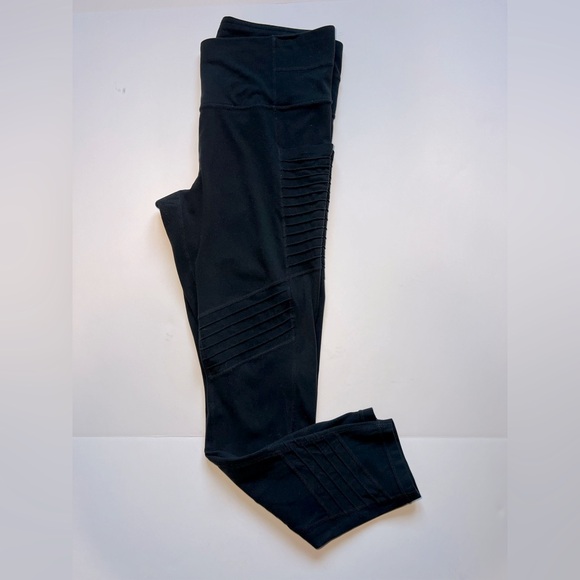 Athleta Stash Pocket Moto Tight - Picture 5 of 10